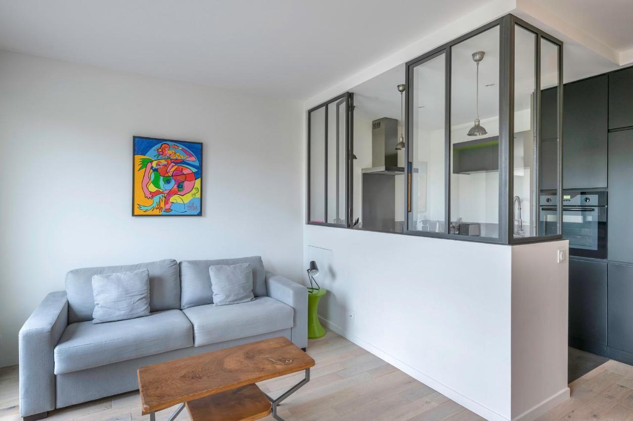 En Plein Coeur De Ville Bel Appartement Pour 6 Nantes Exterior photo