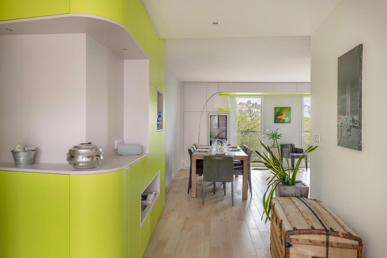 En Plein Coeur De Ville Bel Appartement Pour 6 Nantes Exterior photo